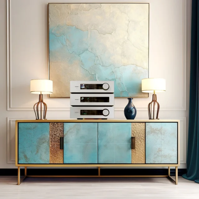 ✨ La gamme QUAD Platina est désormais complète ✨

Pensée comme le nouveau fleuron de la marque britannique, la série QUAD Platina réunit désormais les 3 éléments qui composent un système haute-fidélité d’exception :

🔹 Platina Integrated – amplificateur intégré ultra performant, puissant et raffiné
🔹 Platina Stream – streamer audiophile nouvelle génération pour profiter de vos plateformes et fichiers Hi-Res
🔹 Platina CDT – transport CD dédié, conçu pour une lecture numérique d’une précision absolue

Avec son design élégant, sa conception premium et tout le savoir-faire QUAD, la gamme Platina incarne l’équilibre parfait entre héritage audiophile et technologies actuelles. Une série pensée pour les passionnés qui recherchent musicalité, précision et émotion.

#QUAD #QuadPlatina #HiFi #HighFidelity #Audiophile #AudioLuxury #Streamer #Amplifier #CDTransport #MusicLovers #HomeAudio